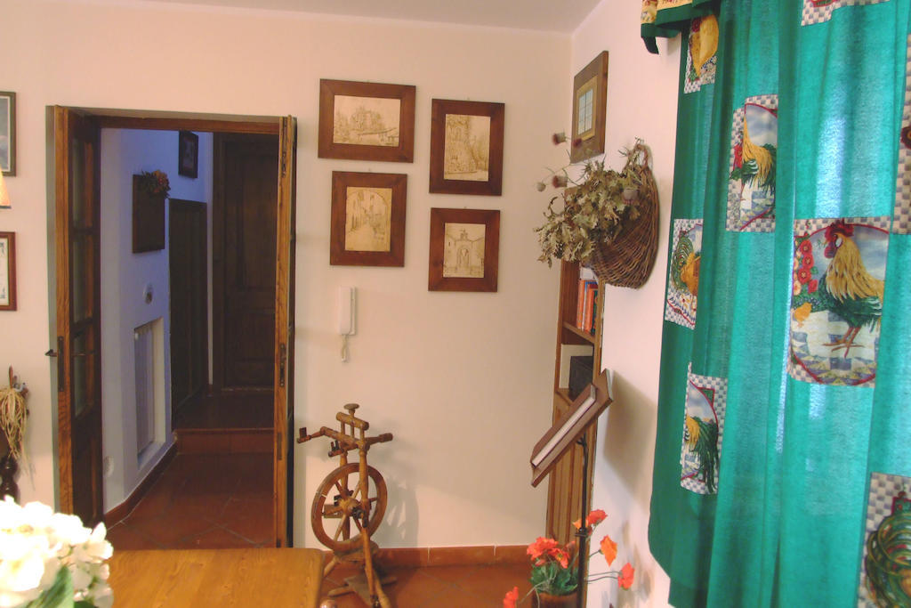 Il Sorriso Dei Monti Bed and Breakfast Orvinio Eksteriør billede